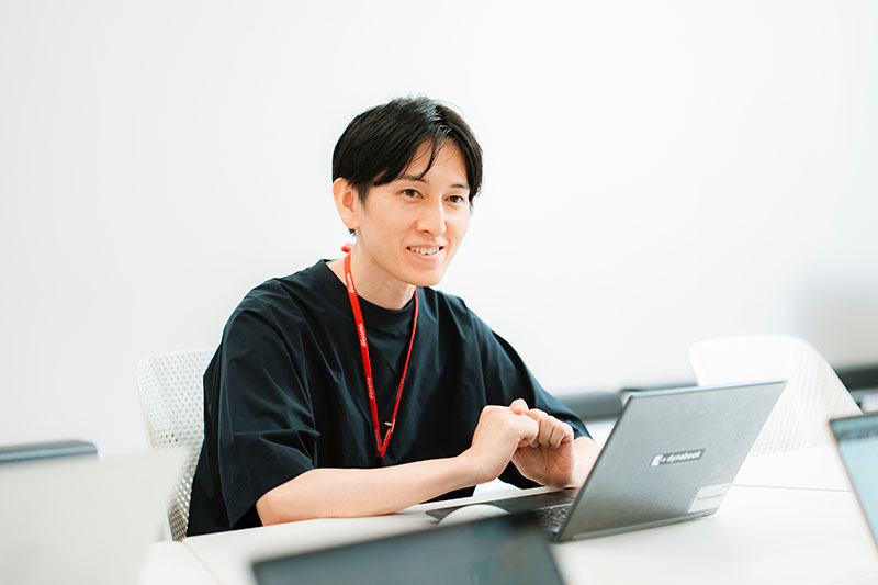 株式会社NTTドコモコンシューマサービスカンパニー マーケティングメディア部メディア基盤基盤運営担当主査工藤淳平様